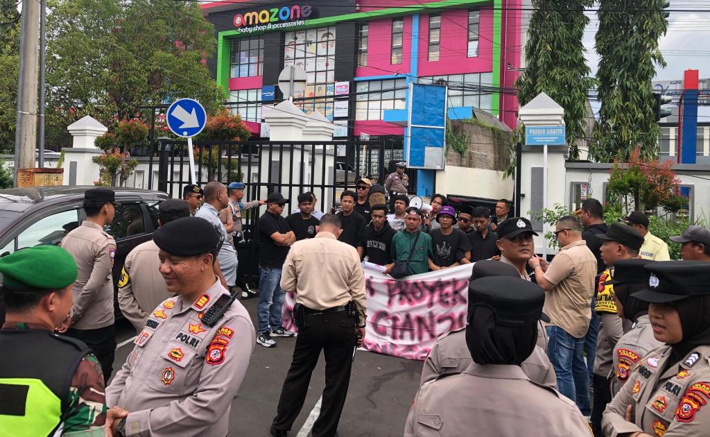 Dikritik Karena Tak Transparan, Warga Cianjur Demo Kantor Pertanahan, Ada Sejumlah Masalah yang Perlu Menjadi Titik Perhatian