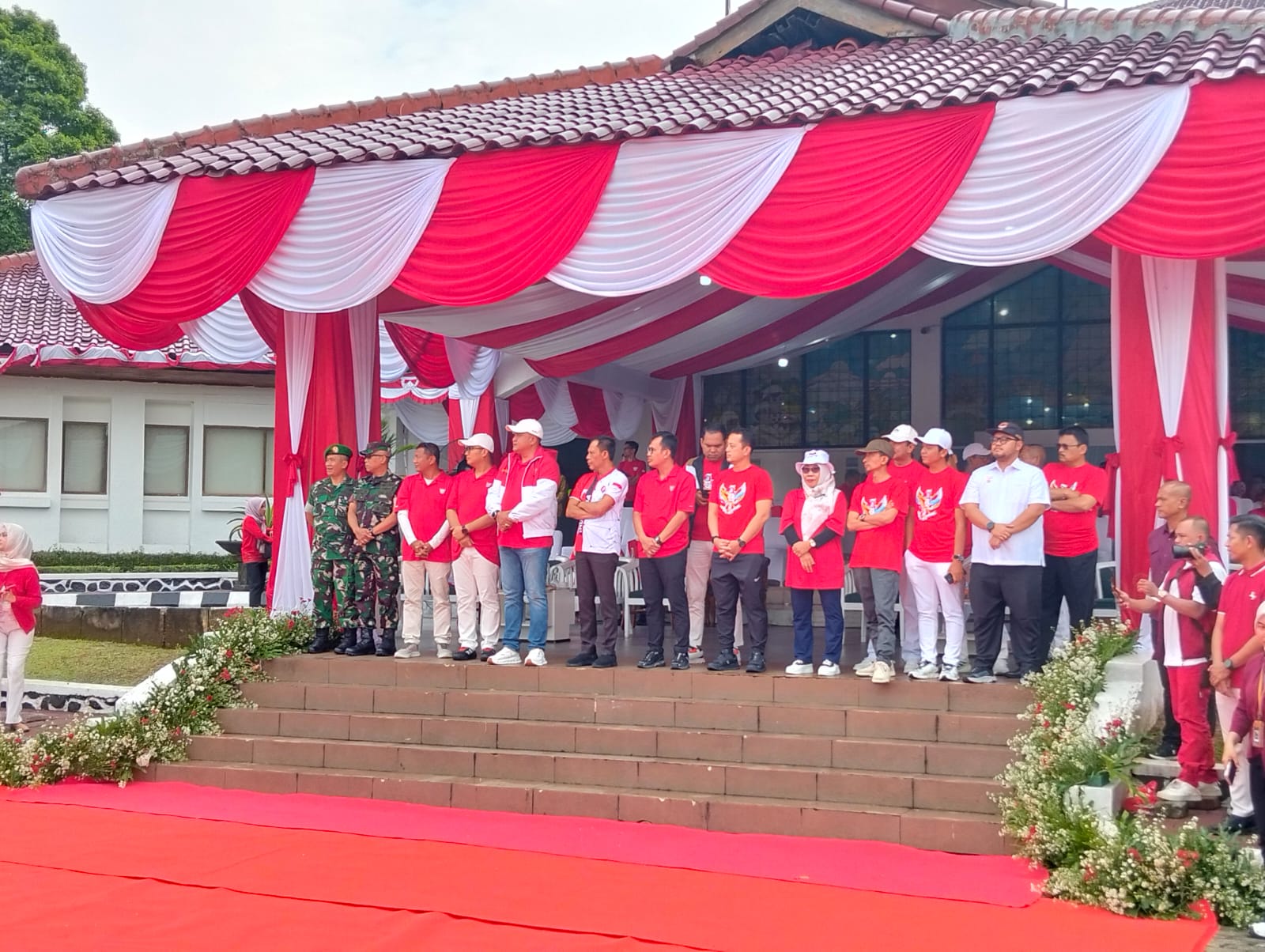 Keren Abis! Kirab Bendera Merah Putih Kabupaten Bogor Pecahkan Rekor MURI, Dikomandoi Bupati Rudy Susmanto