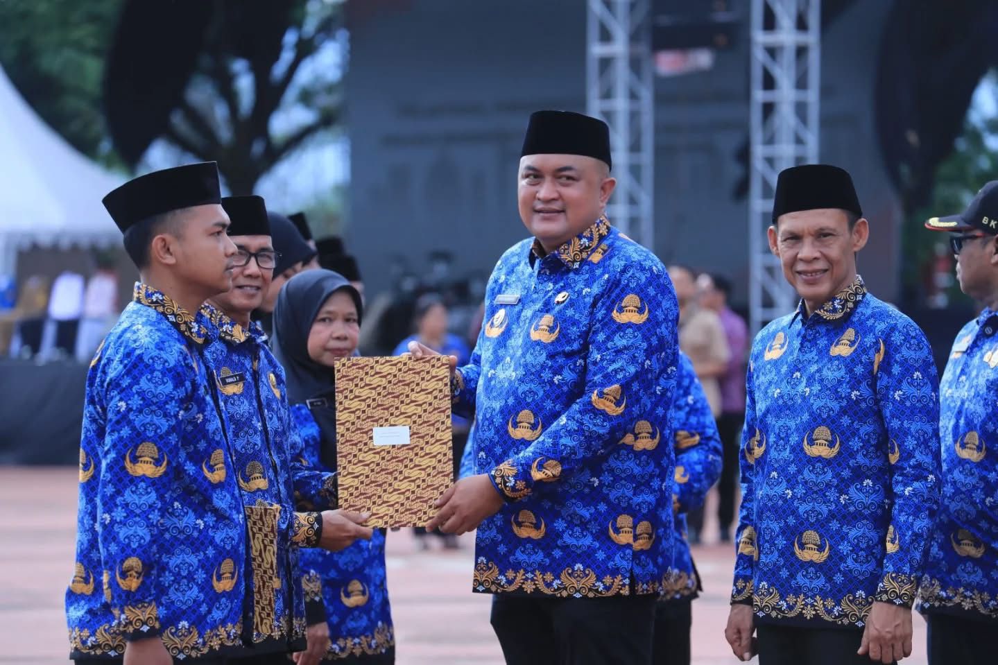 Rekor Nasional! Bupati Bogor Rudy Susmanto Lantik 9.687 PPPK Paruh Waktu, Terbesar Se-Indonesia